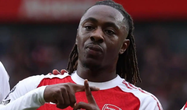 Eberechi Eze chấn thương dài hạn, Arsenal đối mặt áp lực lực lượng